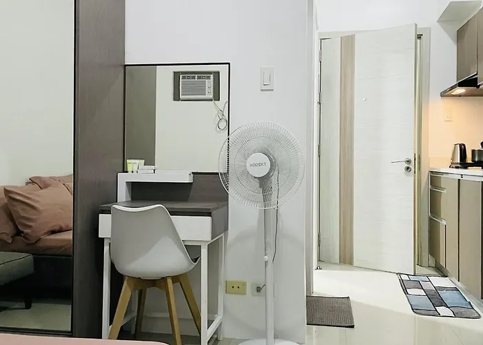 West Jones Residences 16f Minimalist Corner Apartment Cebu