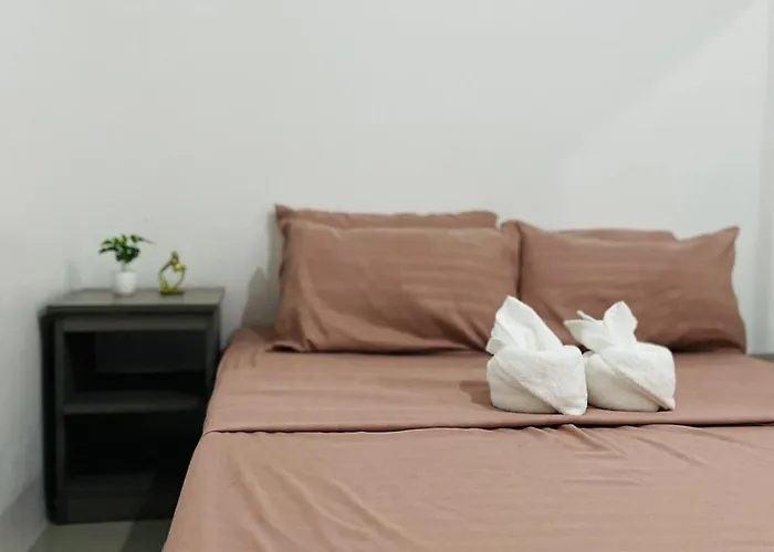 West Jones Residences 16f Minimalist Corner * Cebu